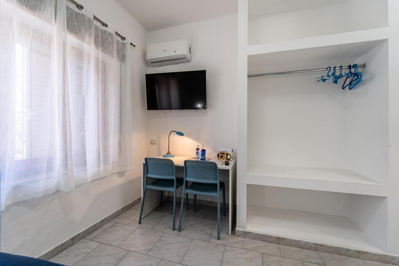 B&B Il Rifugio Карбония Экстерьер фото